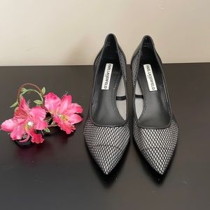 Karl Lagerfeld Paris Rani Mesh Pump EUC size 7
